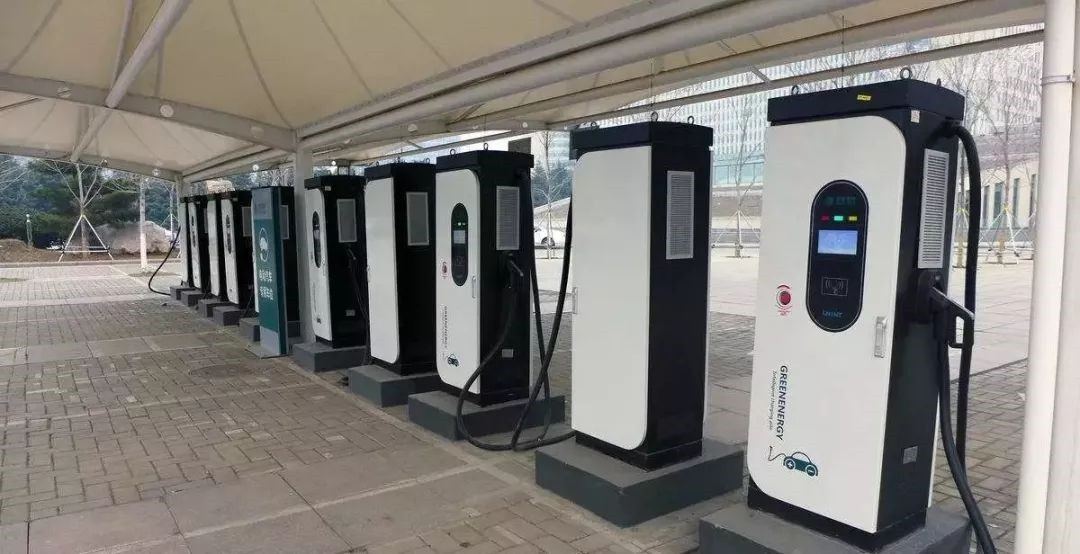 甄選汽車充電樁廠家，品質保障愛車充電無憂