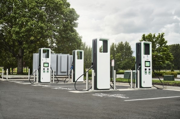 汽車充電樁要多少錢？全面成本分析揭秘