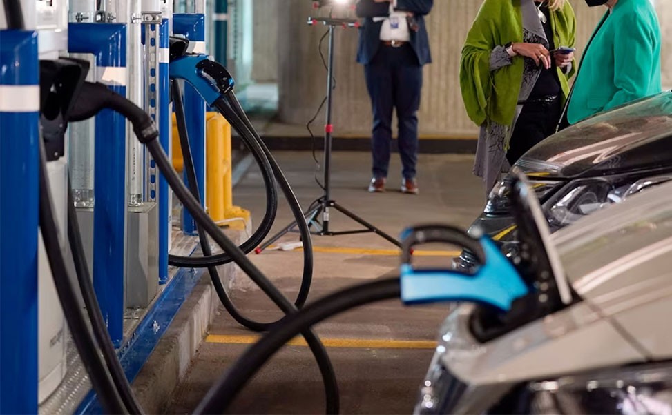 電動汽車充電樁的使用體驗與市場發(fā)展